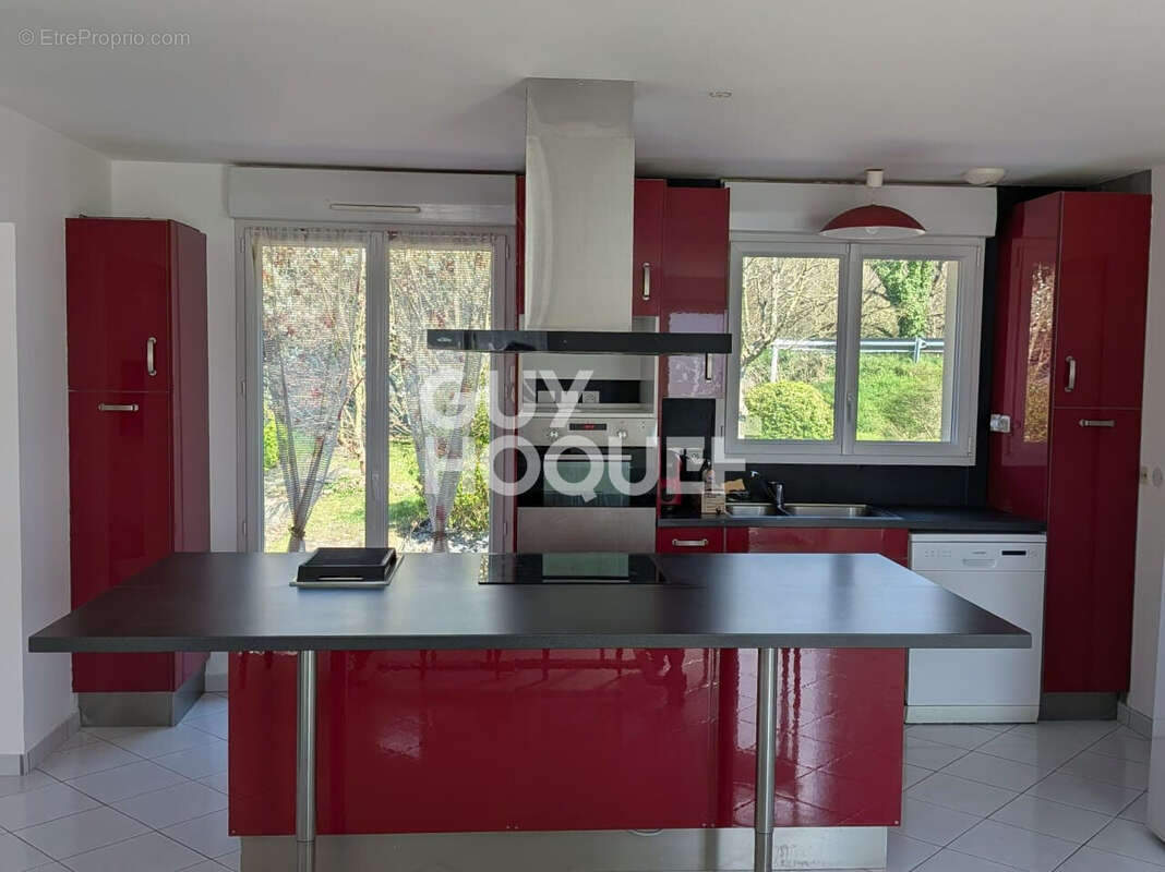 Maison à PLOUER-SUR-RANCE