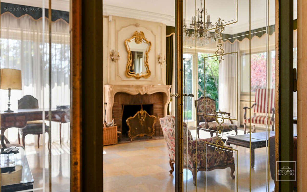 Maison à SAINT-DIDIER-AU-MONT-D'OR