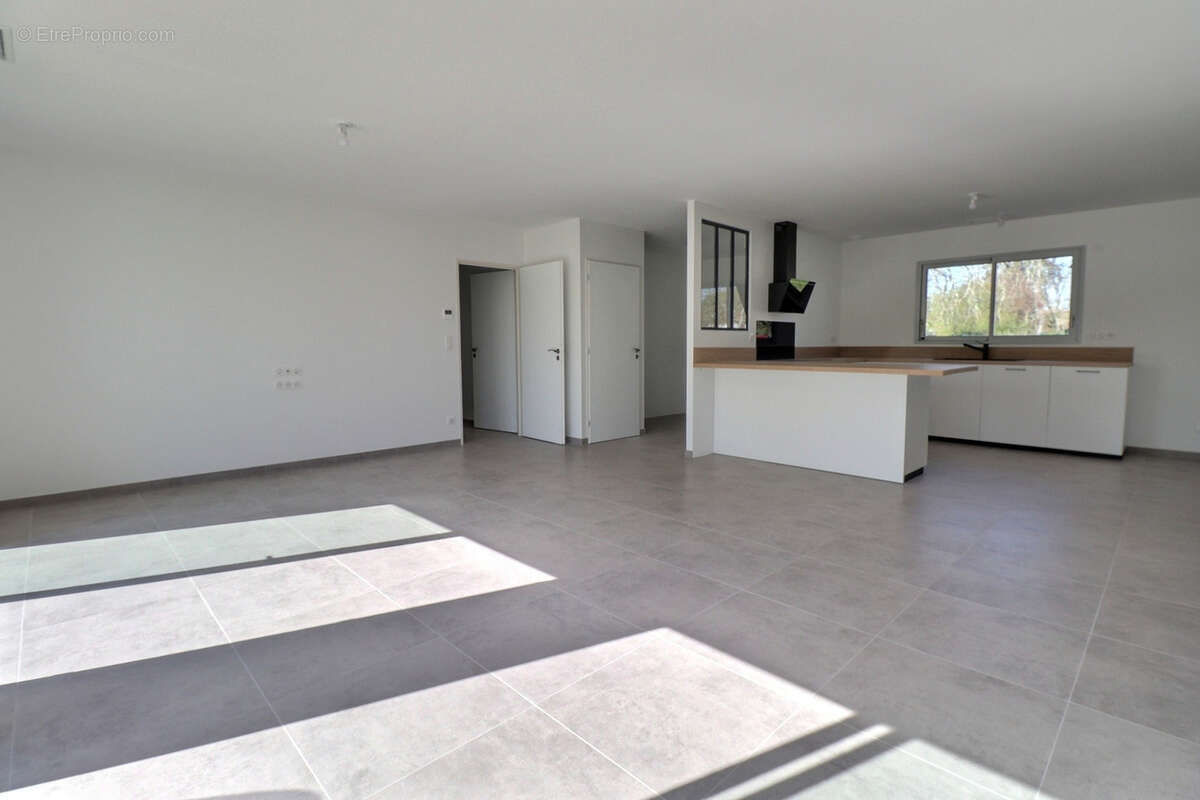 Maison à CASTELJALOUX