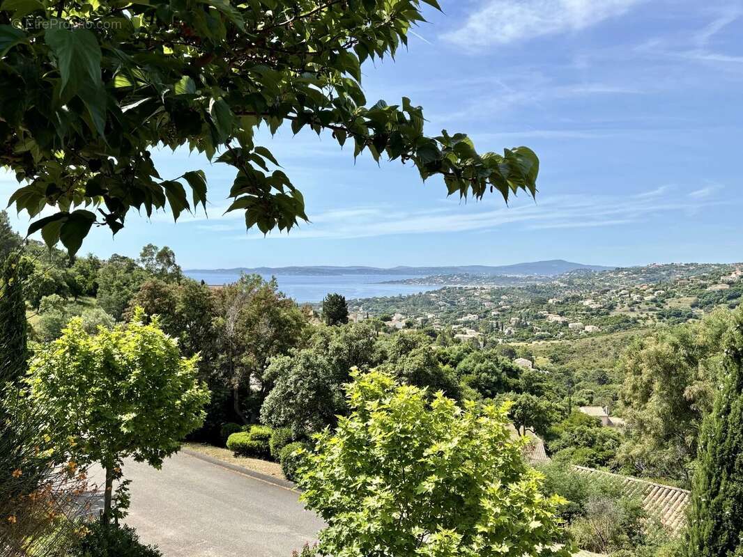 Appartement à LES ISSAMBRES