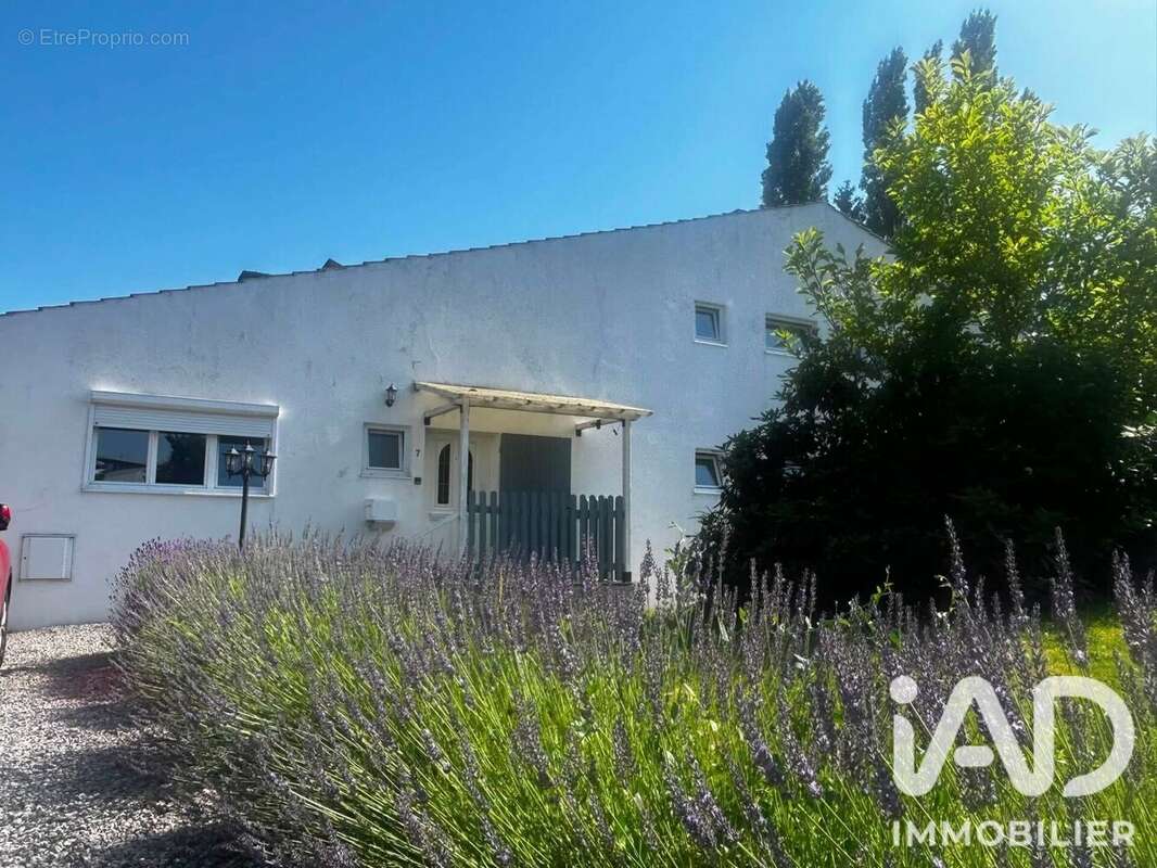 Maison 128 m² à Aulnoye-Aymeries  - photo 3