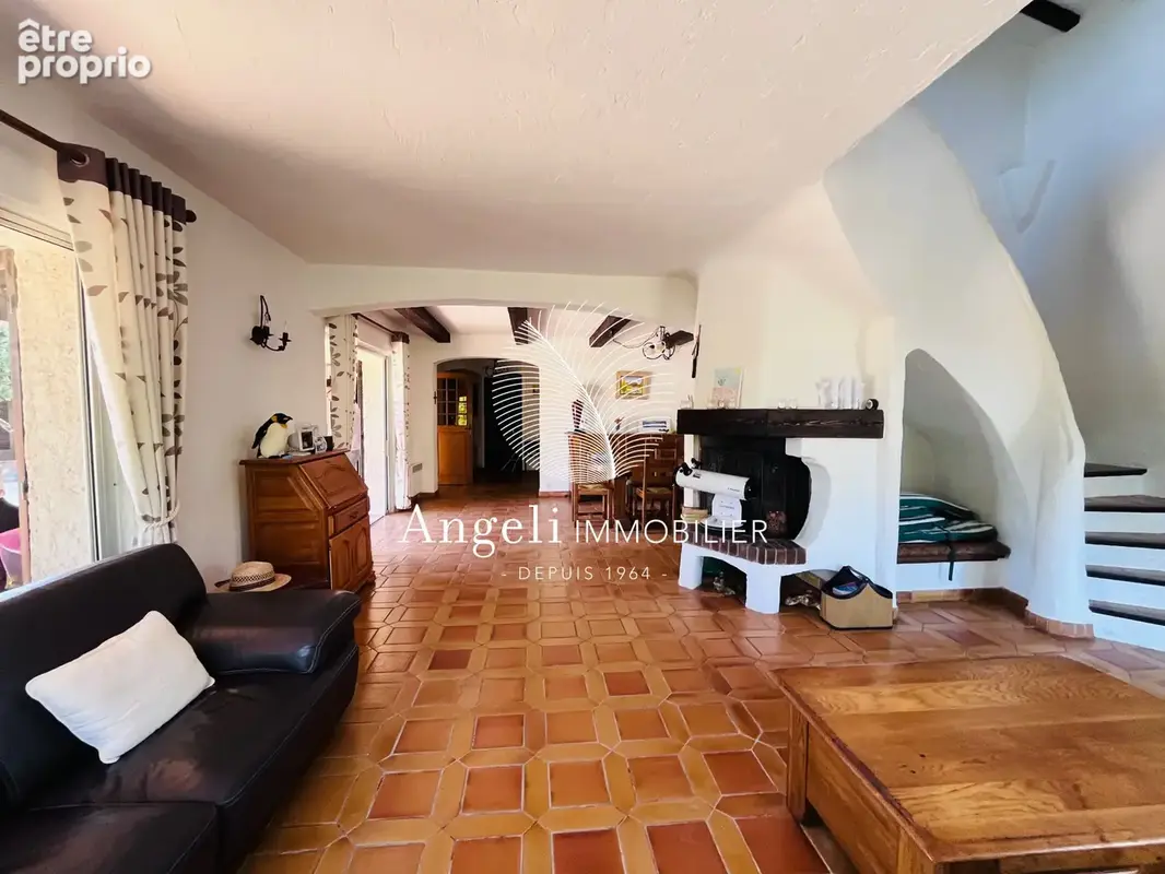 Saint aygulf : exclusivite - maison de charme - video disponible - photo 8