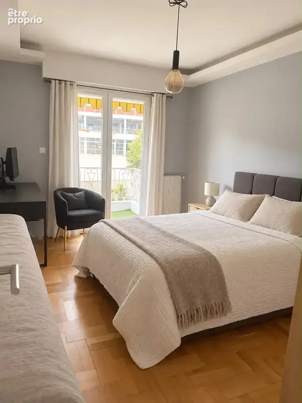  EN EXCLUSIVITÉ   Très bel appartement 5 pièces de 120 m² en dernier étage, lumineux et doté de beaux volumes !  - photo 19
