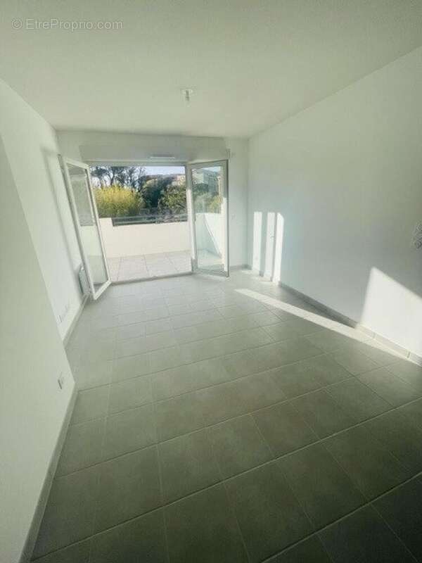 Photo 2 - Appartement à LE MUY