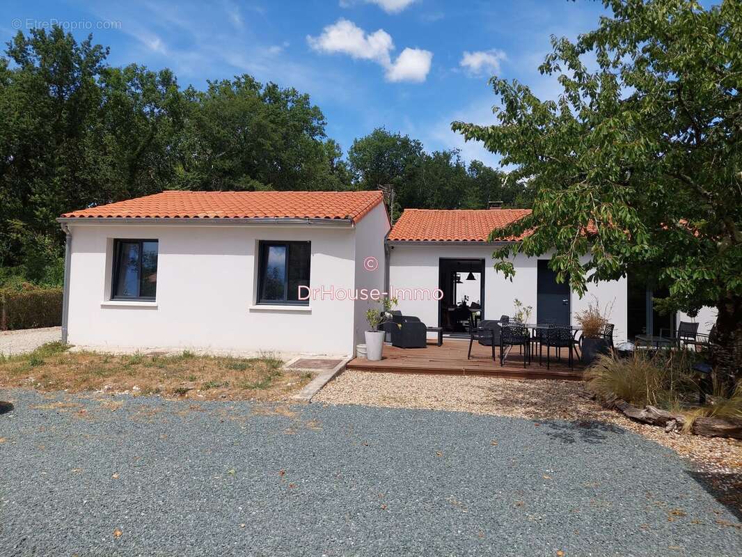 Maison à MEDIS