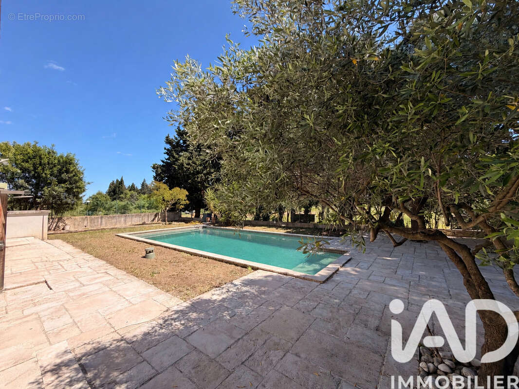 Maison 270 m² à Bernis  - photo 3