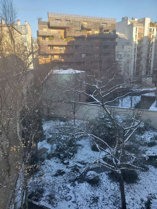 Appartement à PARIS-15E