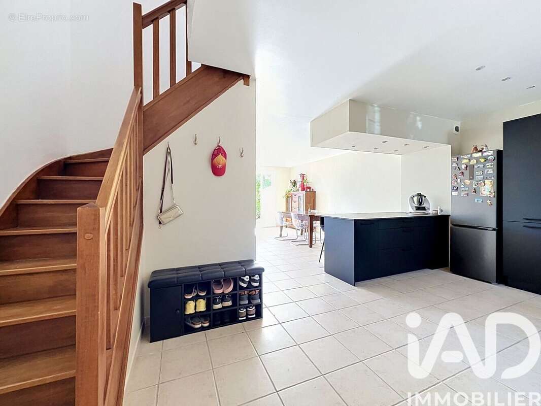 Photo 3 - Maison à VELAUX