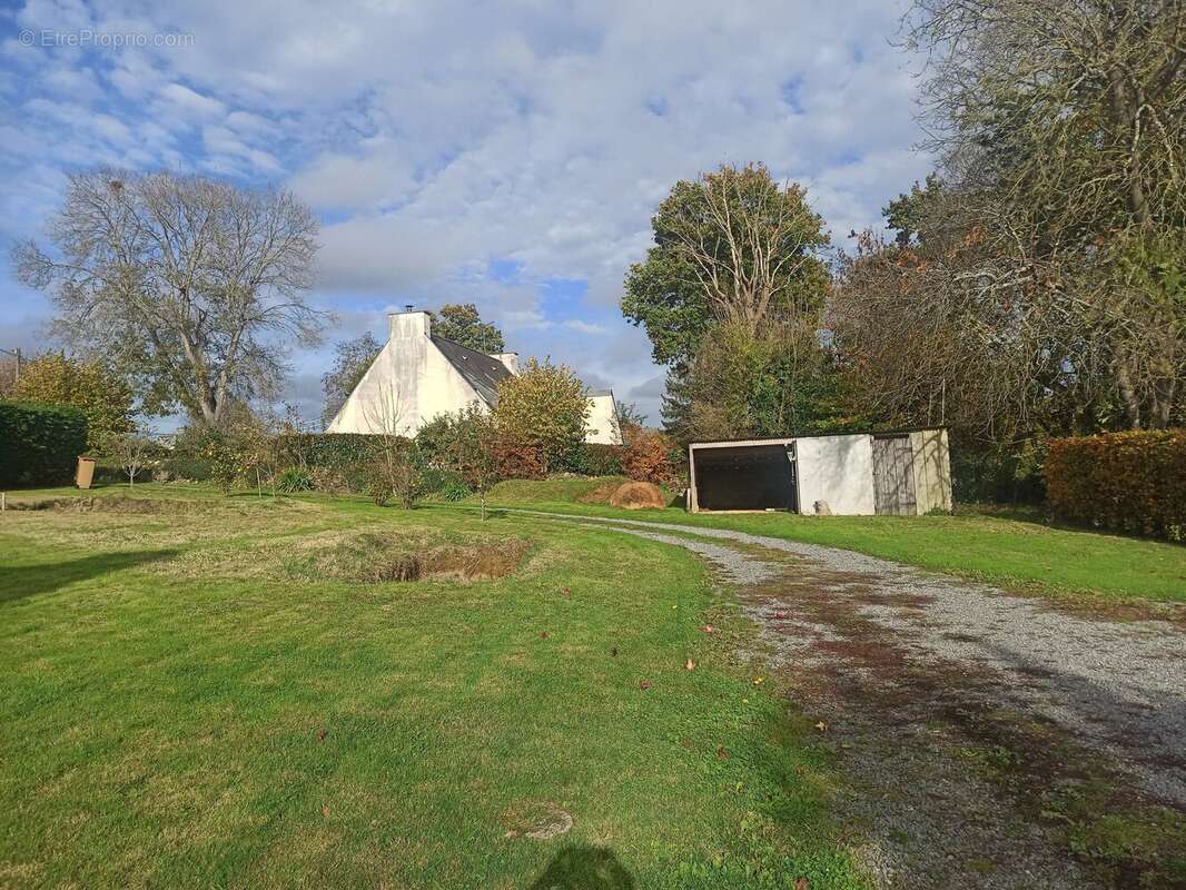 Maison à PLOUER-SUR-RANCE