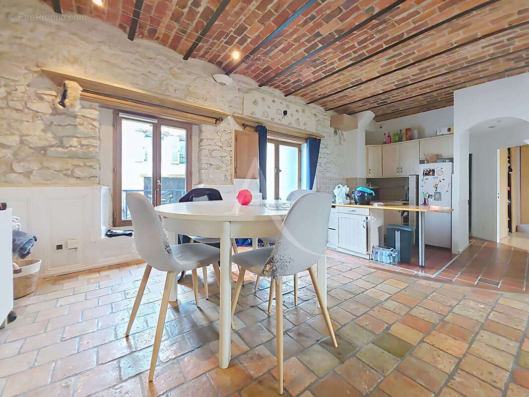 Appartement à MANTES-LA-JOLIE