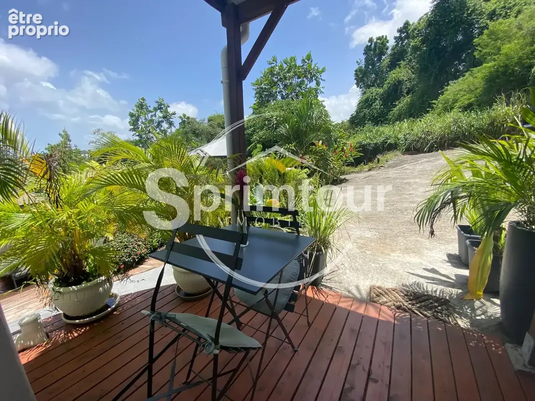 Saint claude - maison f4 et studio avec vue mer et montagne - photo 21