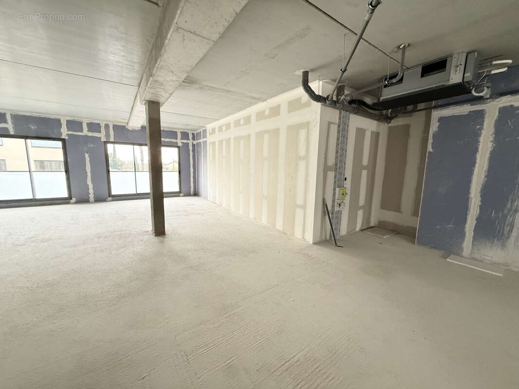 Commerce à SANARY-SUR-MER