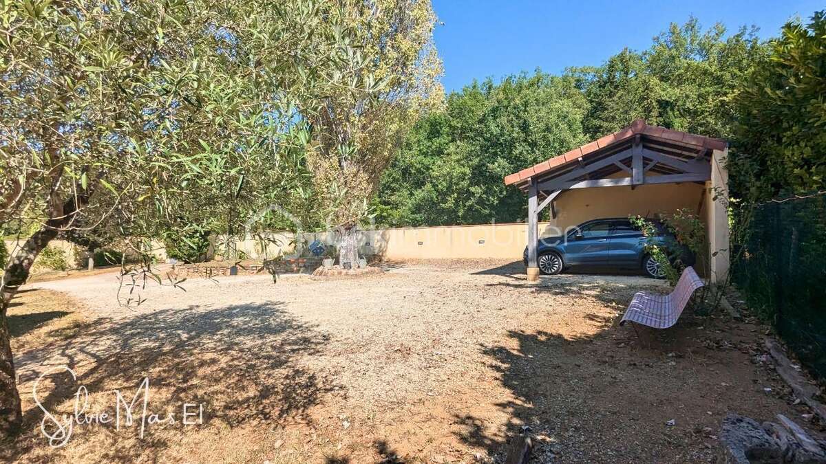 Maison à DURAVEL