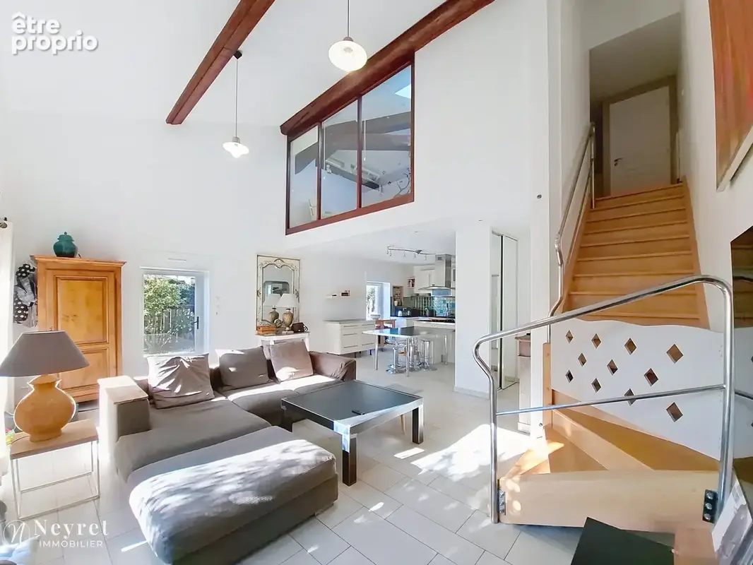 Coup de cœur assuré sur ce bien d'exception de 103,55m2 et son jardin paysagé / 3 chambres - photo 2