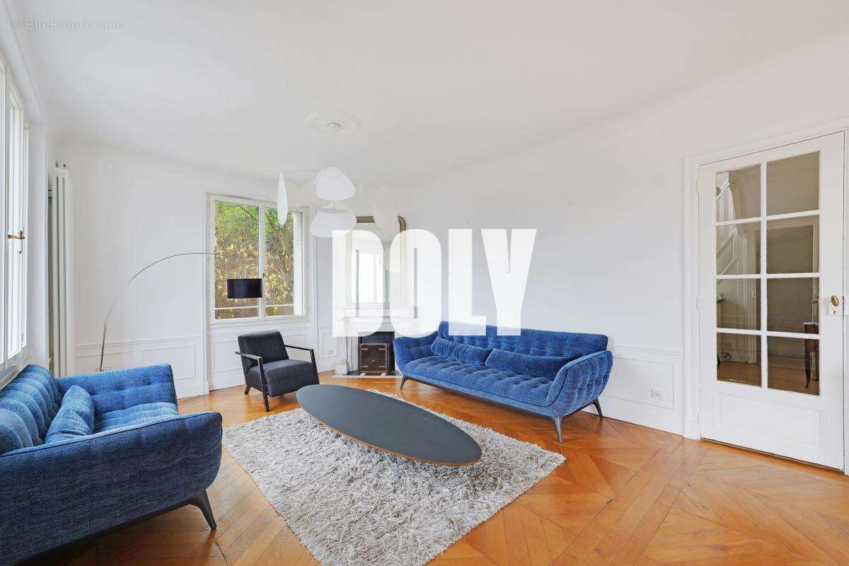 Maison à SAINT-CLOUD