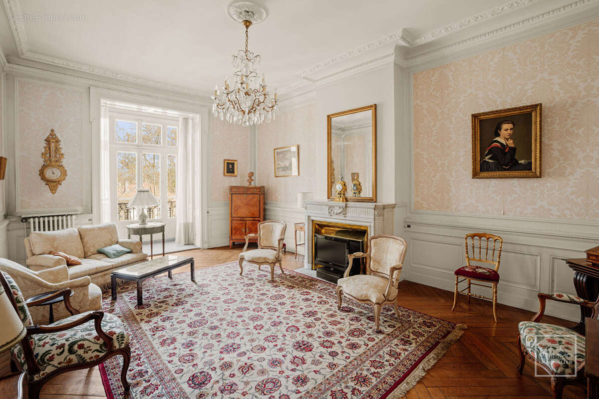 Appartement à LYON-6E