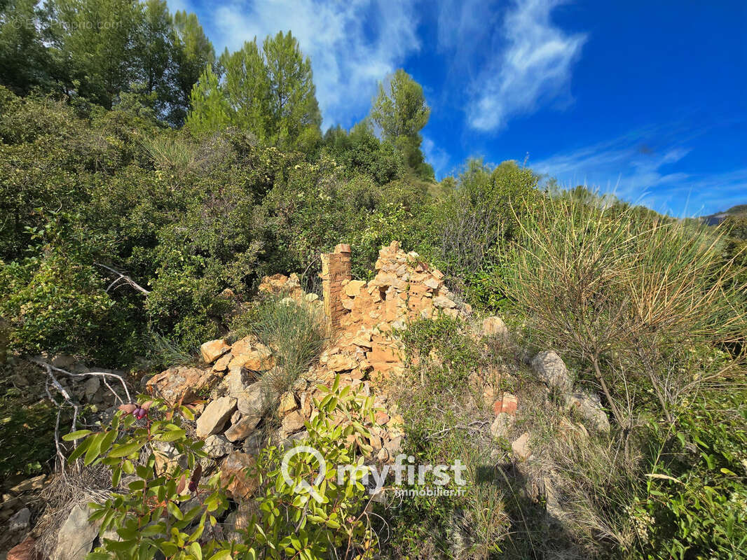 Terrain à TOULON