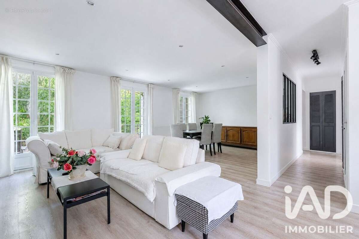 Maison 121 m² à Longjumeau  - photo 4