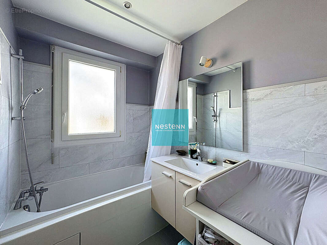 Appartement à LE PLESSIS-BOUCHARD