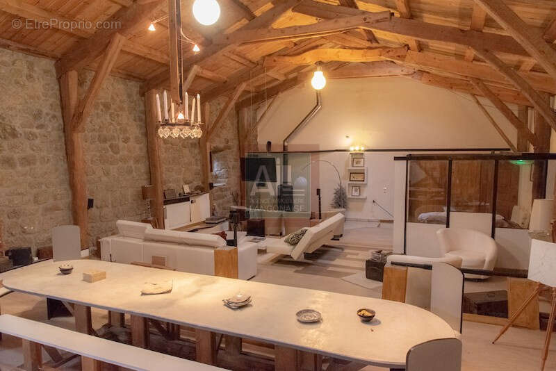 Maison à CHASTANIER