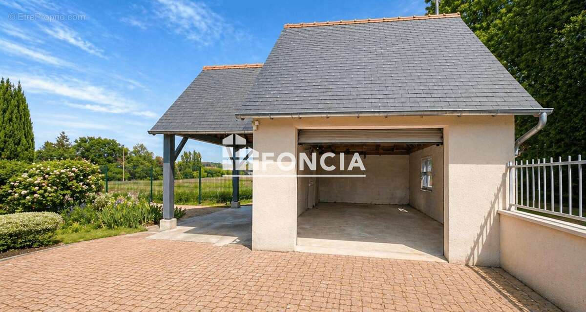 Maison à LA CROIX-EN-TOURAINE