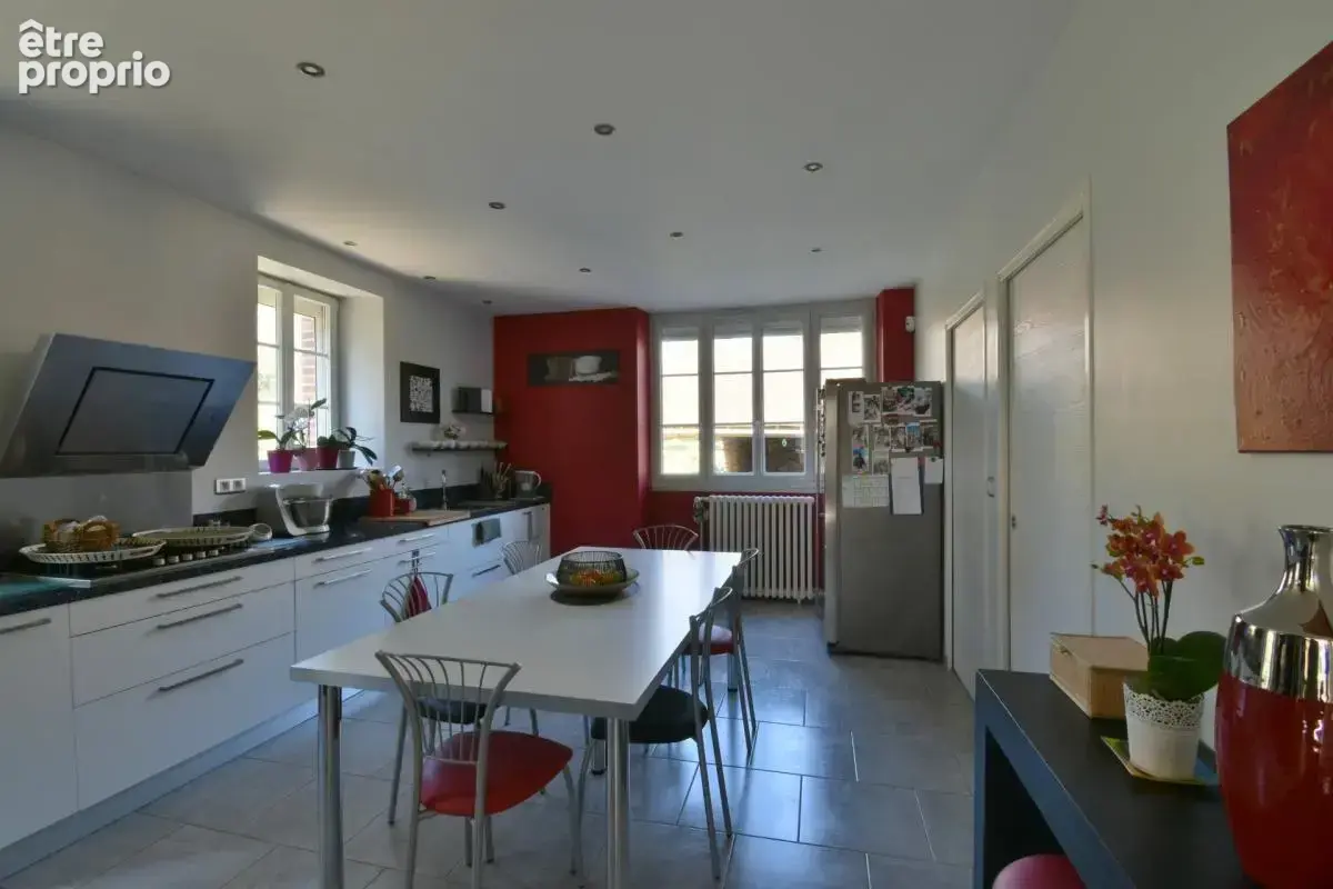 Maison de charme, dans son parc clos, 199m² - photo 7
