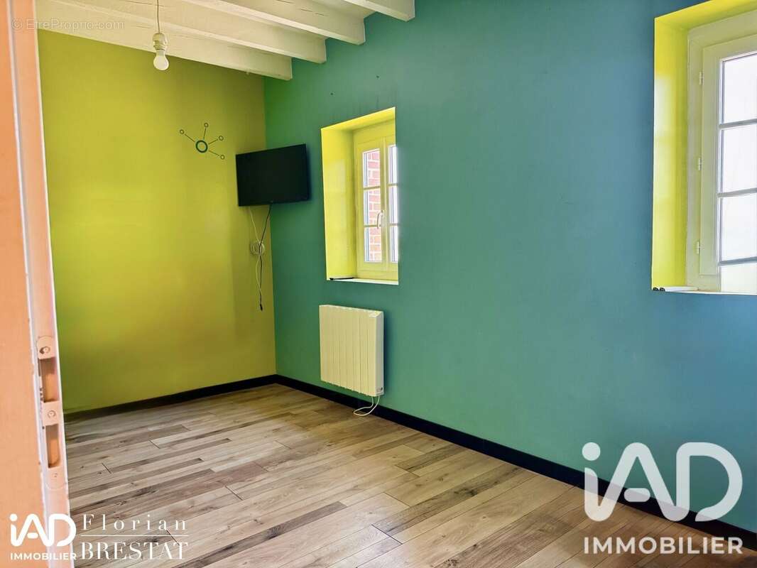 Maison 132 m² à Aureilhan  - photo 8