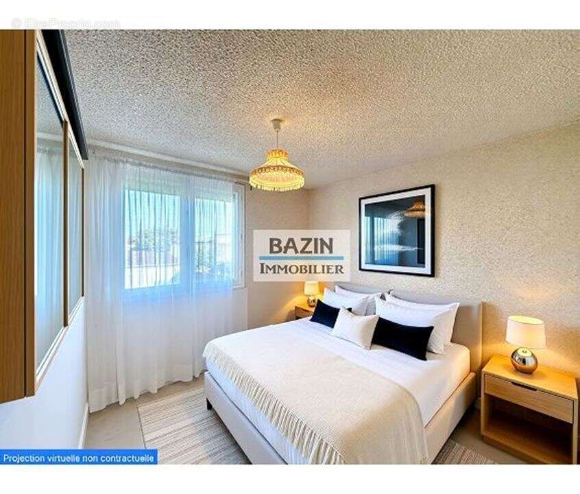 Maison à SAINTE-GENEVIEVE-DES-BOIS