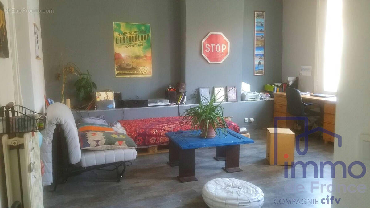 Appartement à SAINT-ETIENNE