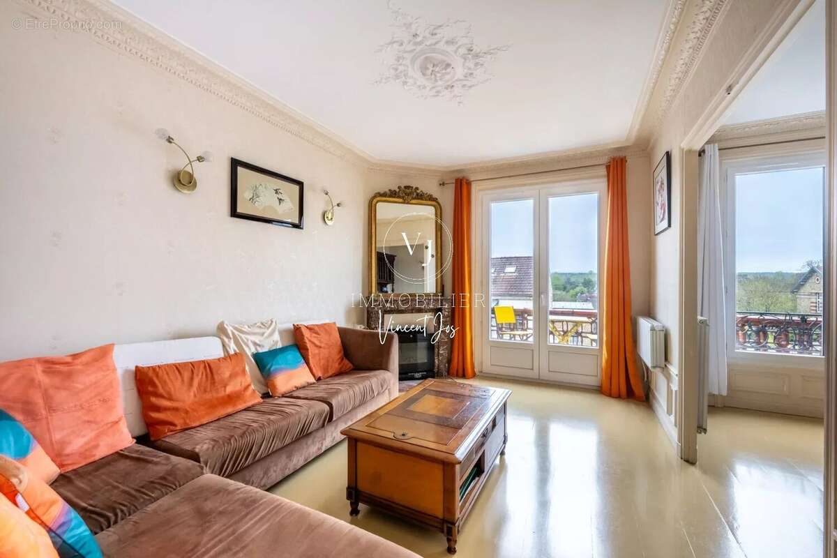 Maison à VAUX-SUR-SEINE