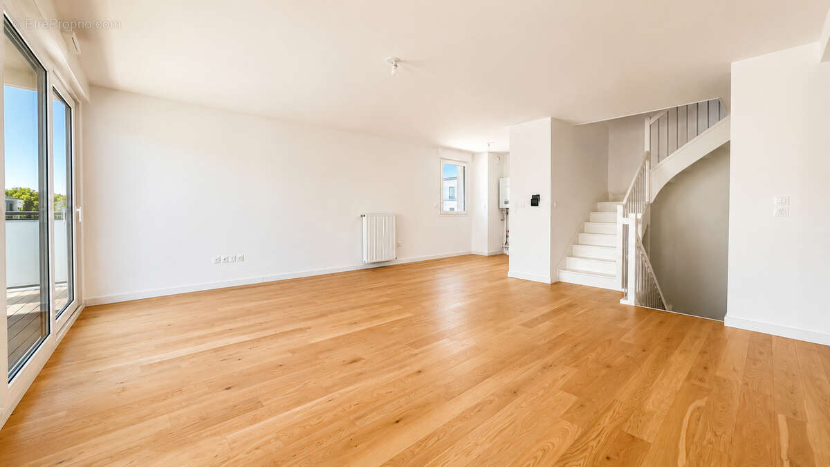 Appartement T4 Duplex - 105m2 - Pouvourville - photo 4