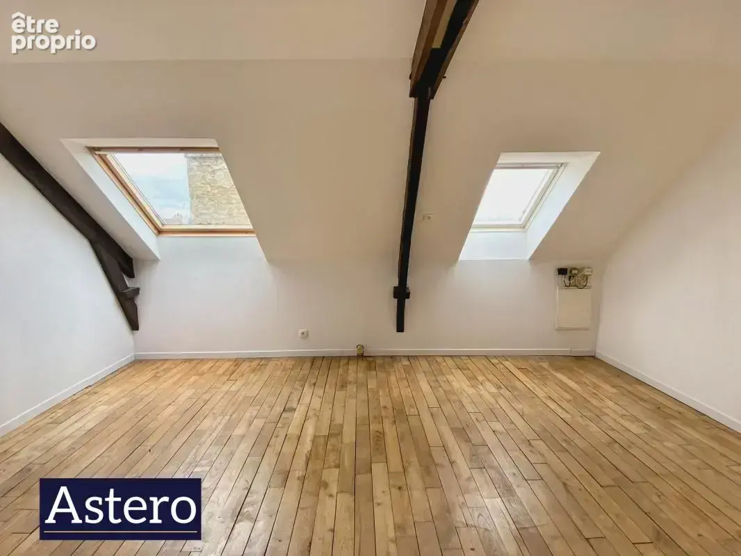 Belle maison de caractère de 189 m² – 5 chambres – Dépendance en pierre – Cœur de Saint-Gérand - photo 11