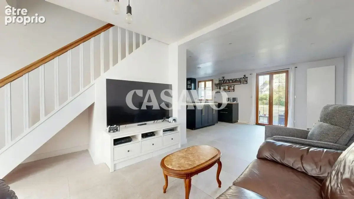 Vente Maison 5 pièces de 105m² - 77124 Crégy-lès-Meaux - photo 2