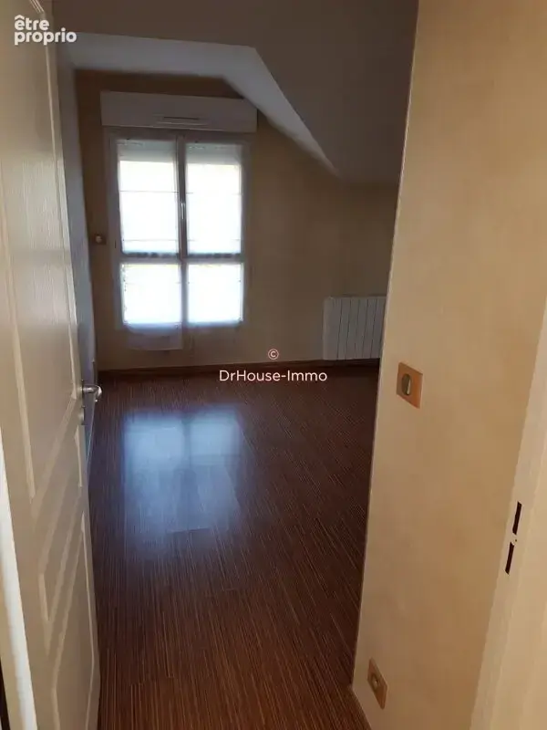 Appartement 4 pièces 75 m² à vendre à Saint-Pierre-Des-Corps (37700) - photo 9