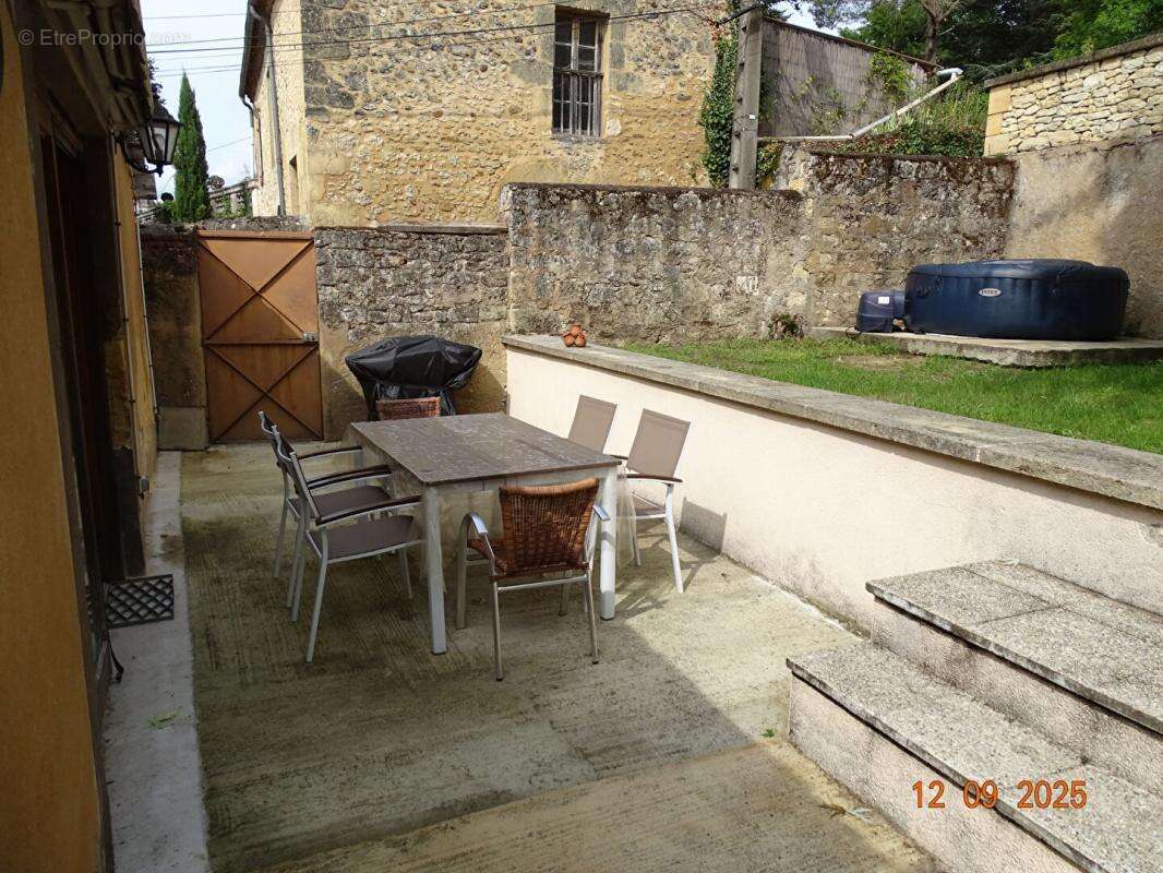 Maison à LE BUGUE