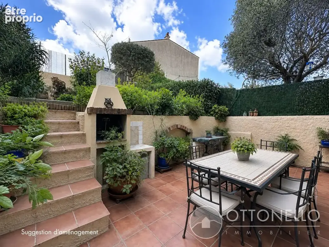 Maison à ROQUEBRUNE-SUR-ARGENS
