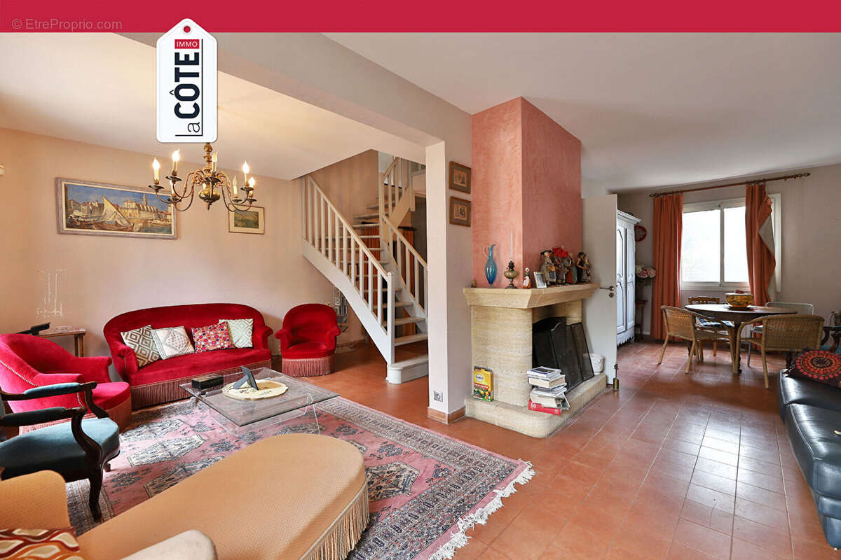 Maison à SAUSSET-LES-PINS