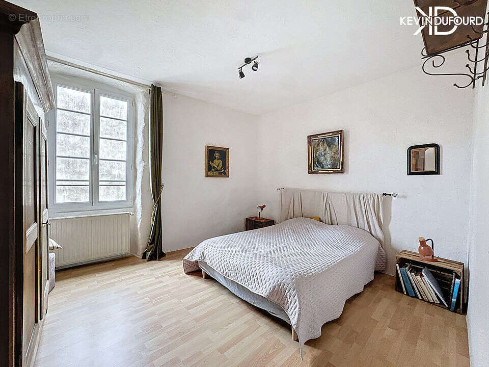 Maison à AUBENAS