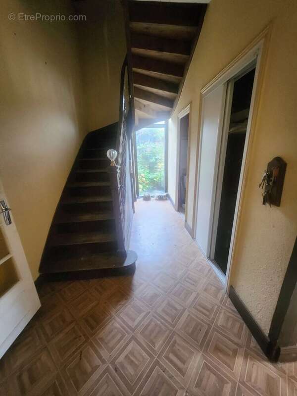 Maison à CARHAIX-PLOUGUER