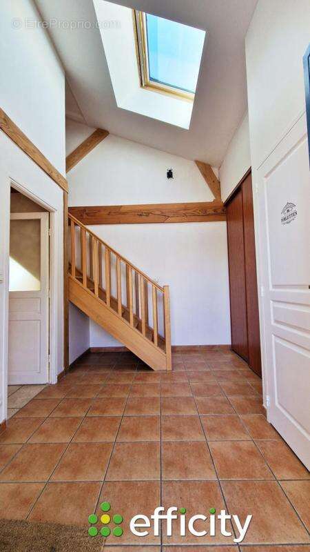 Maison à SAINT-MATHURIN-SUR-LOIRE