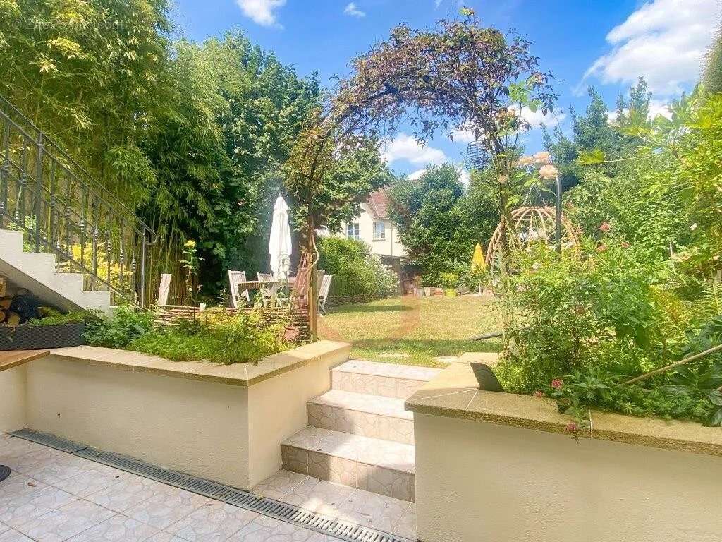 Maison à BOURG-LA-REINE