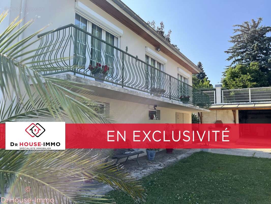 Maison à MEXIMIEUX