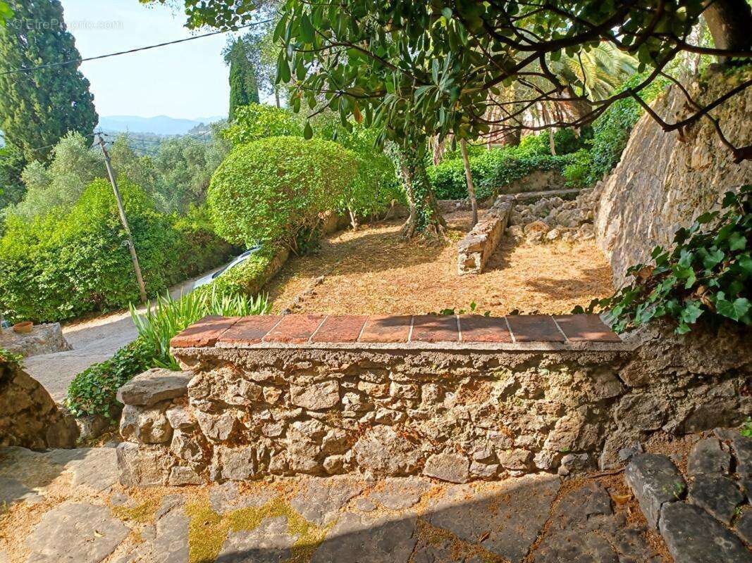 Maison à PEYMEINADE