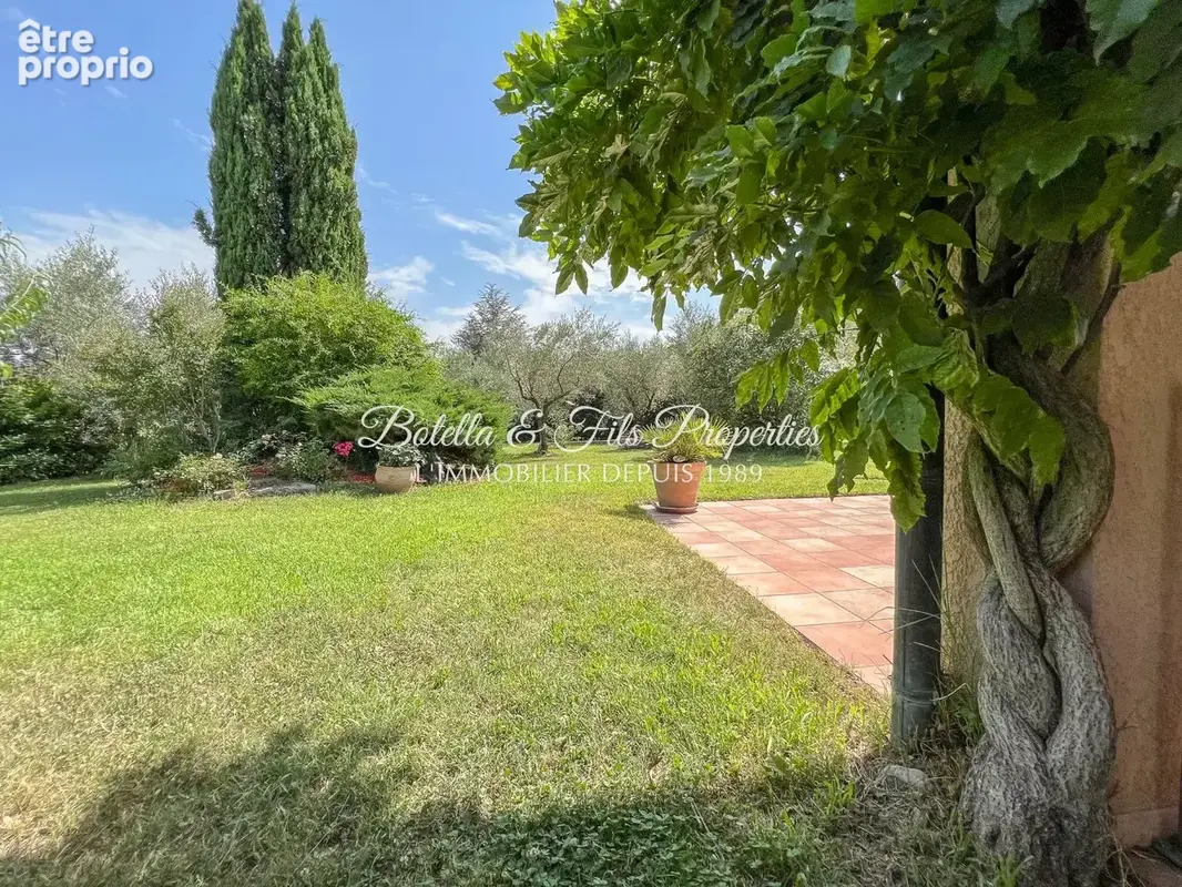 Maison 6 pièces 140 m² à vendre à Vallon-Pont-D'arc (07150) - photo 5