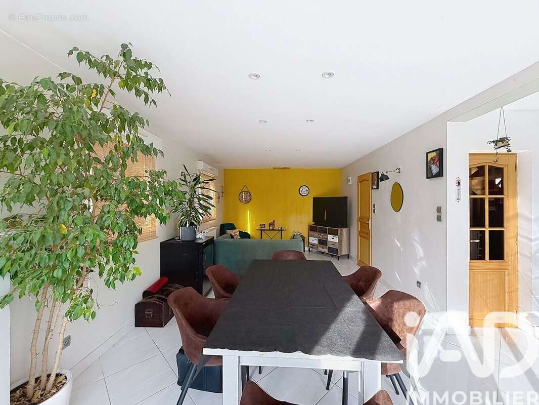 Photo 2 - Maison à MOUCHIN