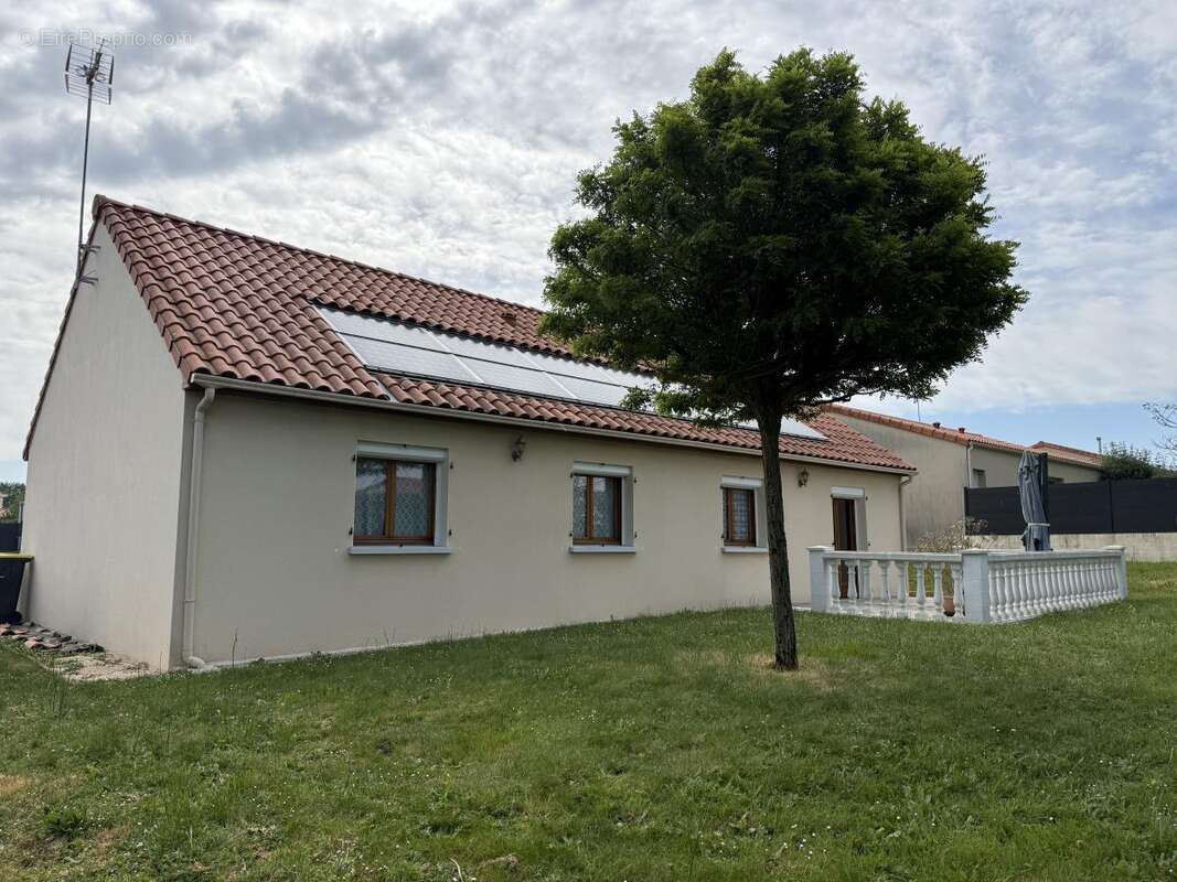 Maison à BEAUPREAU