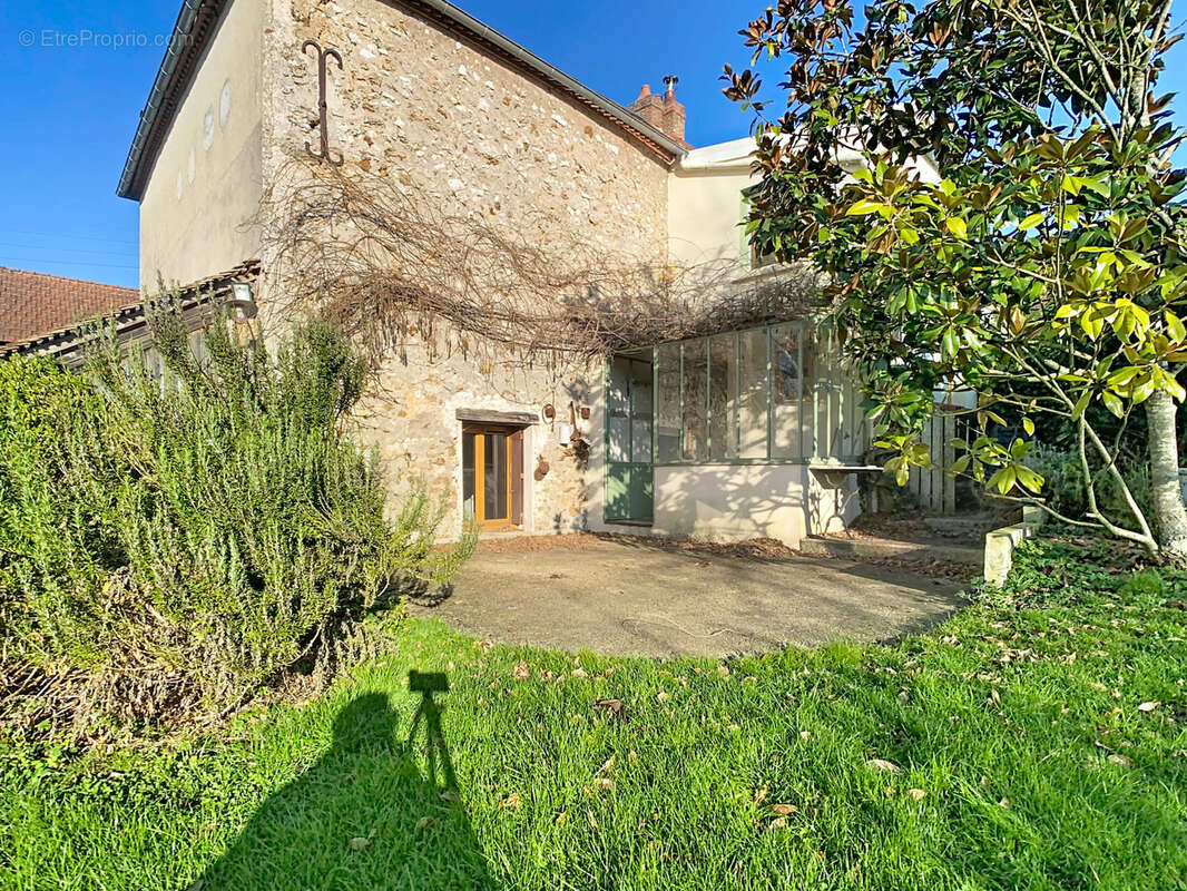 Maison à MONTMIRAIL