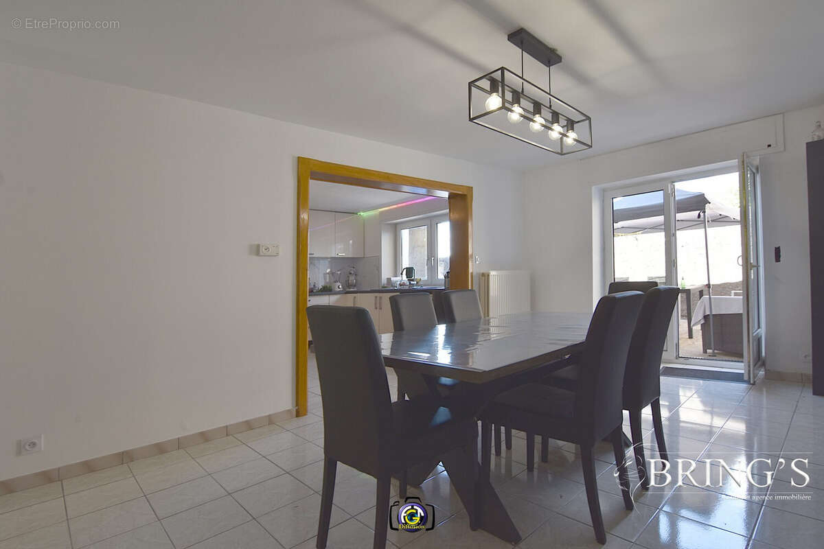 Maison 190 m² à Koenigsmacker  - photo 4