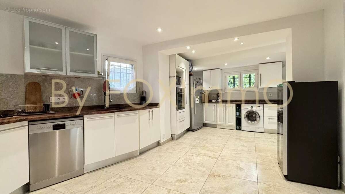 Maison à MANDELIEU-LA-NAPOULE