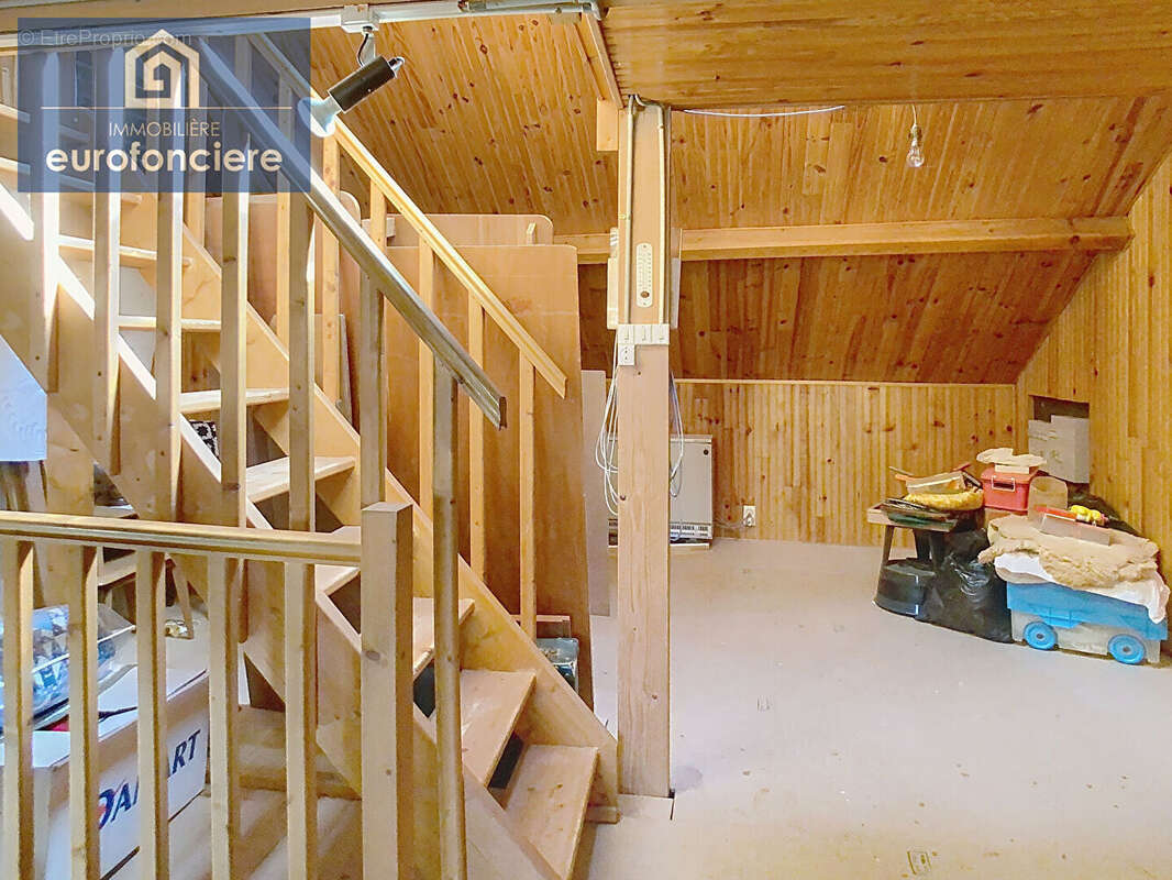 Maison à AIX-EN-OTHE